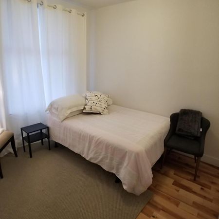 3 Bedroom Near Olympic Stadium Montreal Zewnętrze zdjęcie