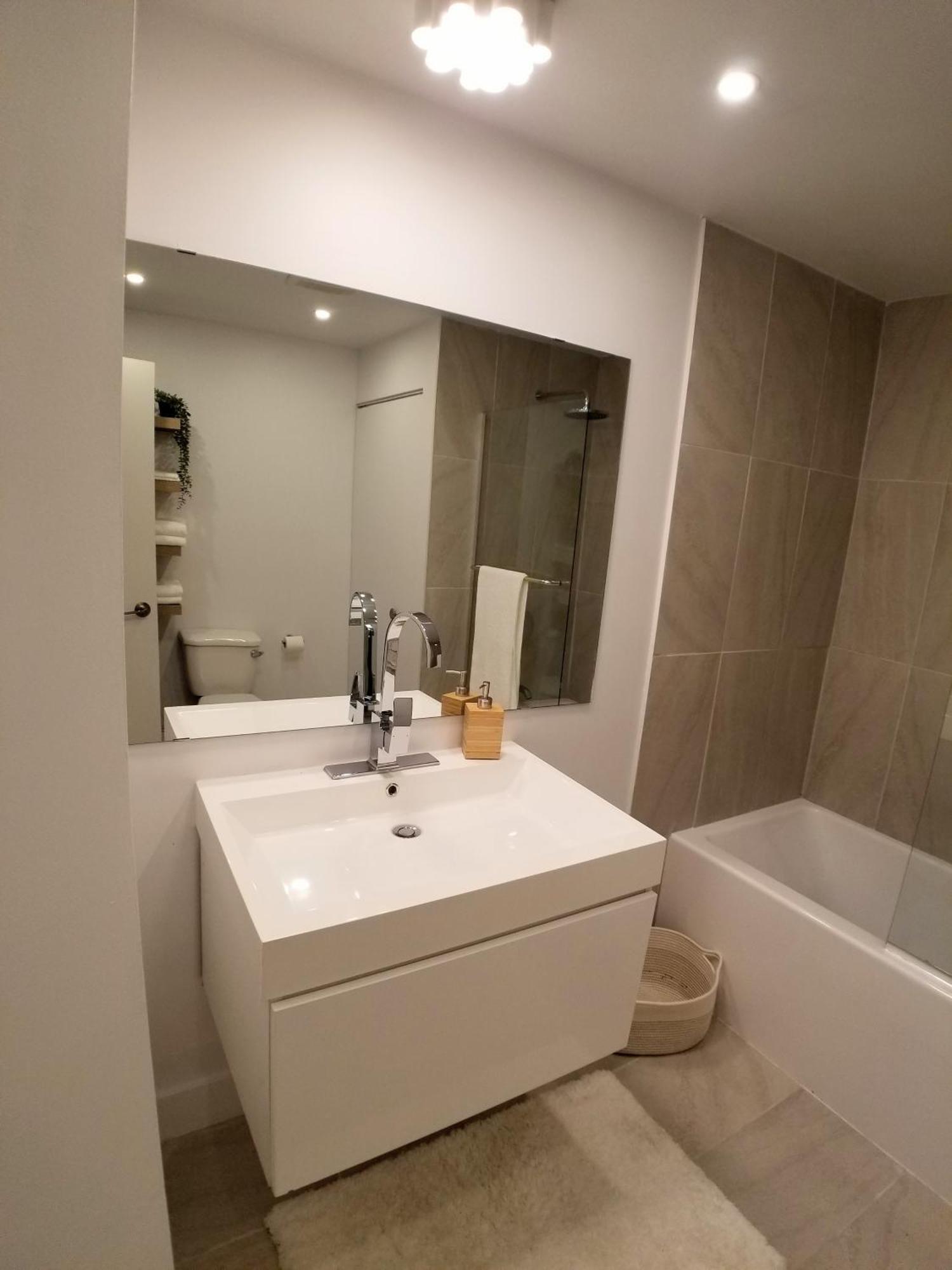 3 Bedroom Near Olympic Stadium Montreal Zewnętrze zdjęcie
